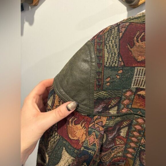 🌟VINTAGE🌟 LEATHER RANCH- Tapestry JACKET - Picture 5 of 14
